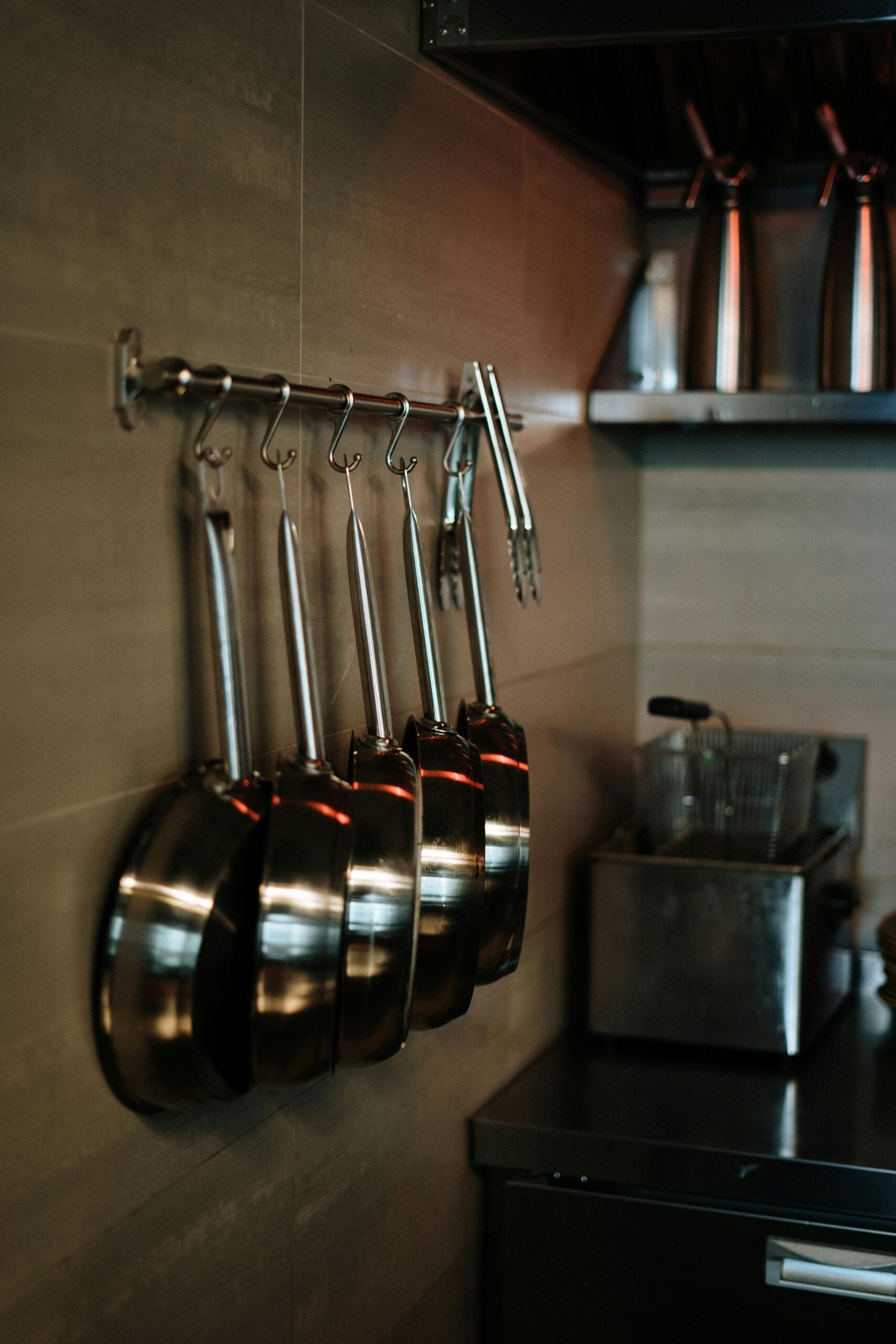Cookware Materials Explained (Simple Version): Your 2026 Guide