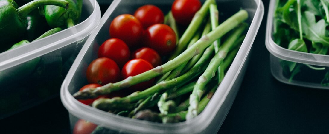 How to Make Food Last Longer: 7 Tools That Help (2026)