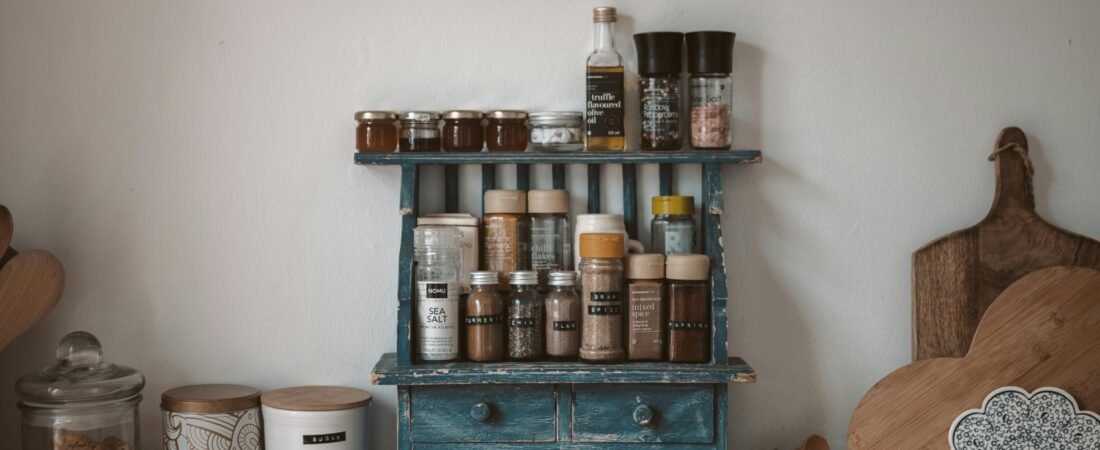 Best Spice Organizers for Small Kitchens (7 Top Picks)